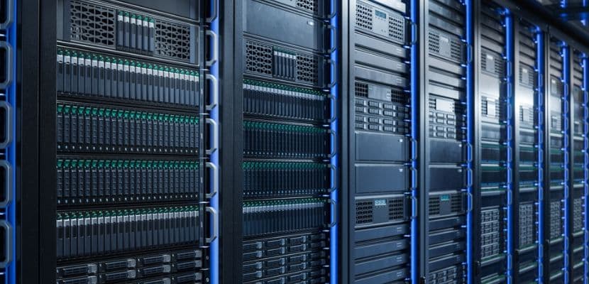 Server Rack & Enclosures